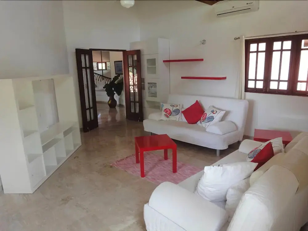 4BR Villa Las Piñas CasadeCampo by ASVR
