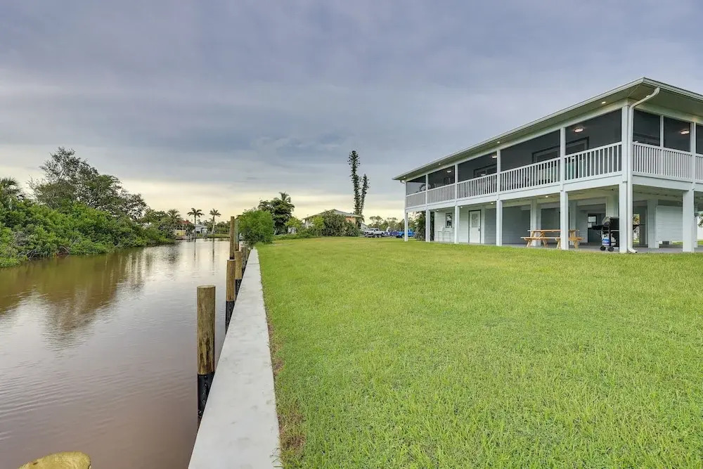 Dock + Canal View: Tranquil Escape in Punta Gorda