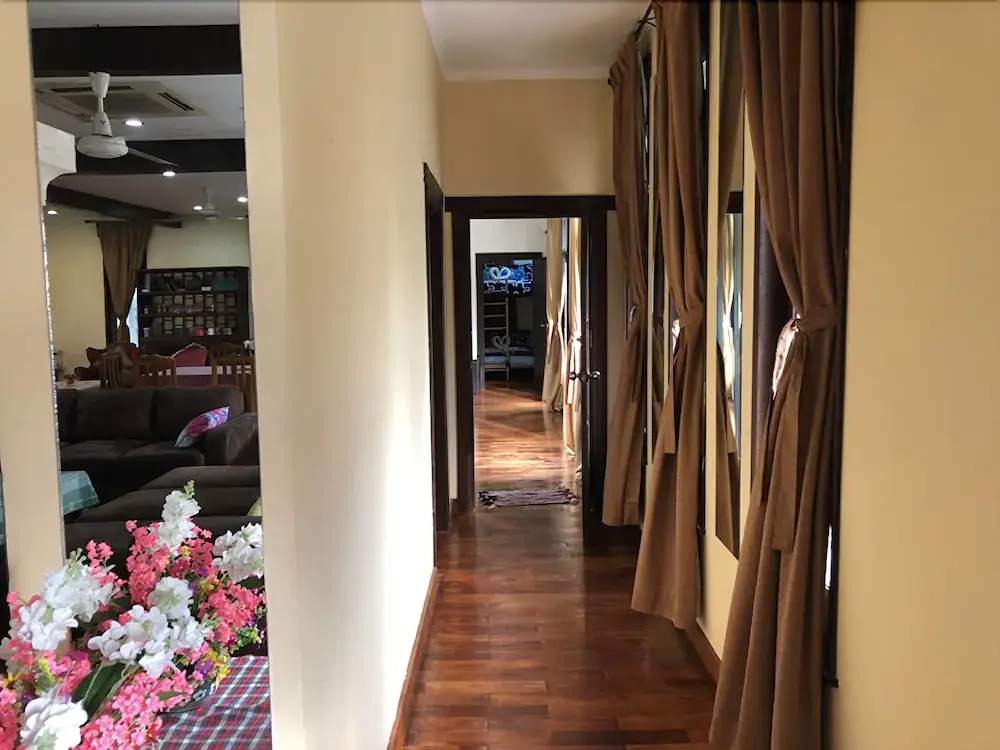 Baan White House