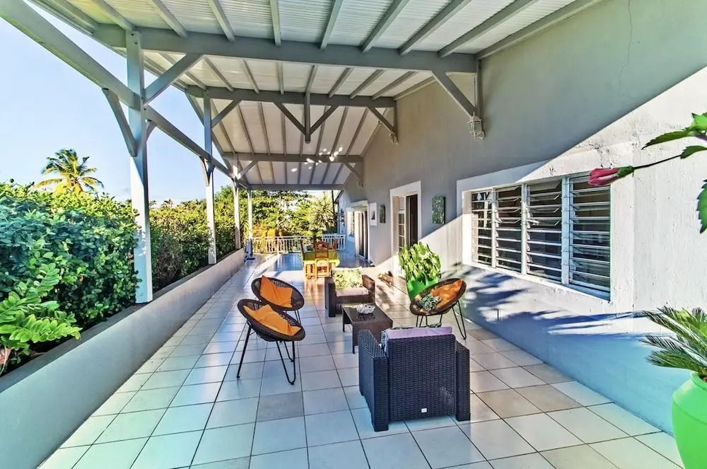House With one Bedroom in Le Vauclin, With Pool Access, Enclosed Garde