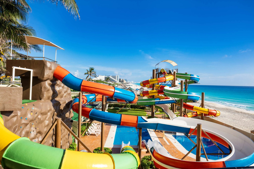 Crown Paradise Club Cancun - Все включено