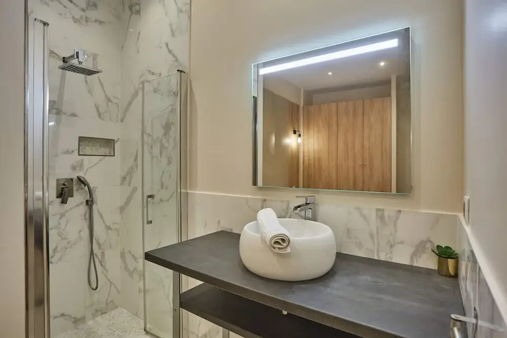 Sublime Apartment in the Heart of Paris 10 People