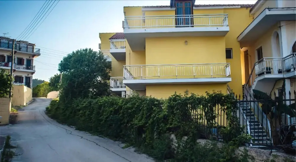 Argassi Apartments