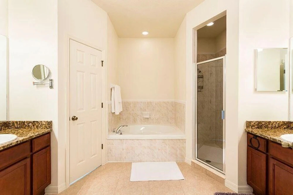 1016 Tourmaline Drive 4 Bedroom Home