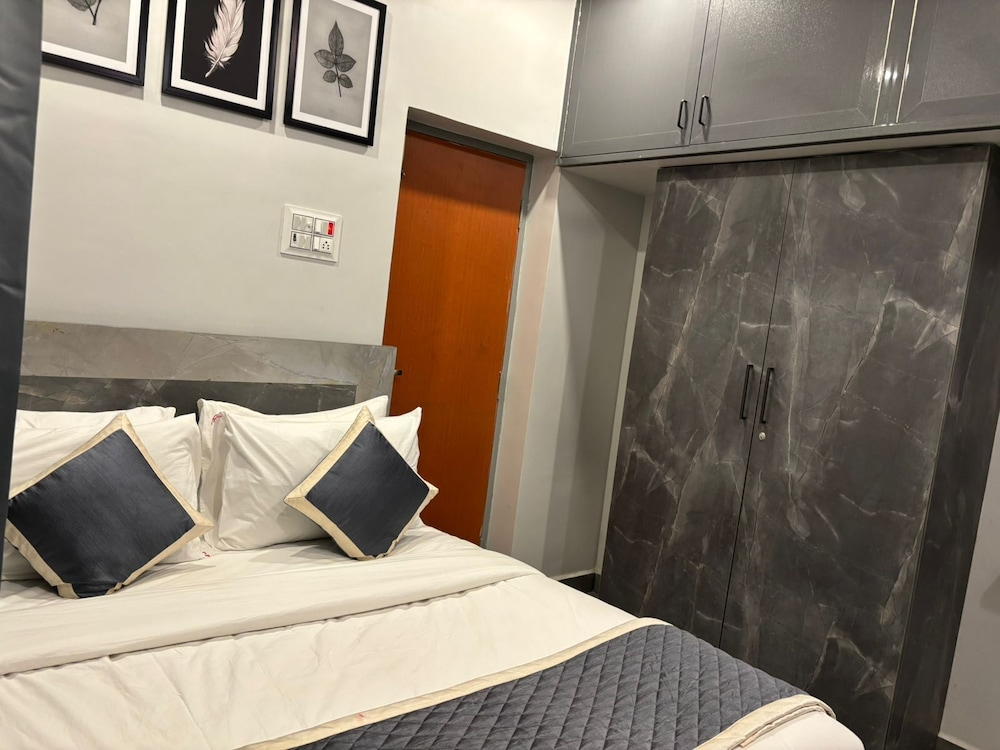 KRS Paradise By  K Hotels