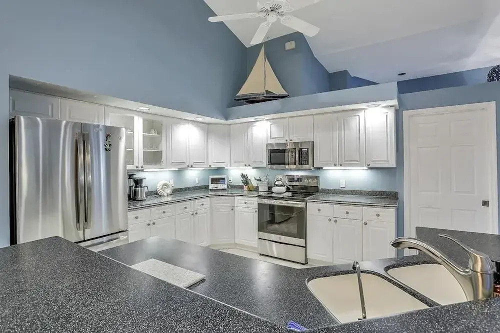Elm Ct. 830 Marco Island Vacation Rental 4 Bedrooms 2.5 Bathrooms Home