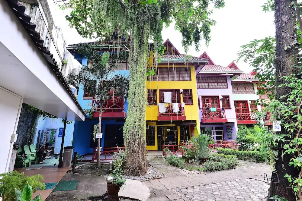 ZEN Rooms Station 2 Jetty Port Road