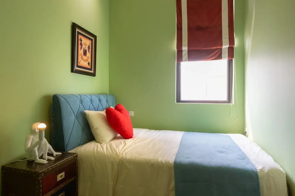 Locals Boutique Apartment Qianshan No.4
