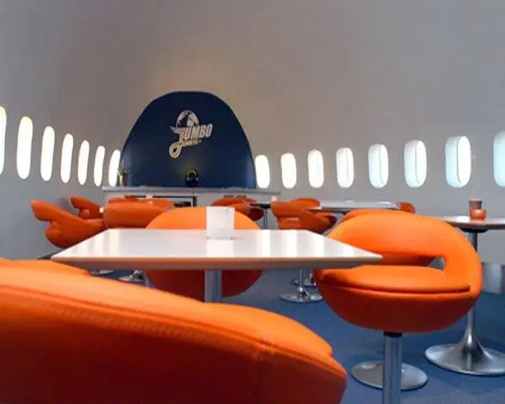 Jumbo Stay - Hostel