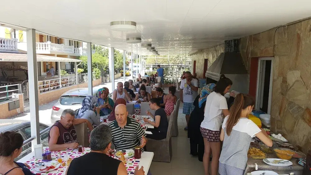 Zeybek Hotel Ürkmez