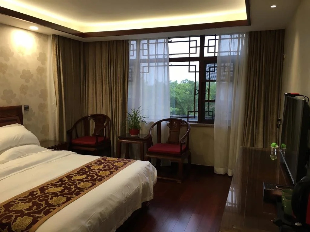 Gujing Hotel