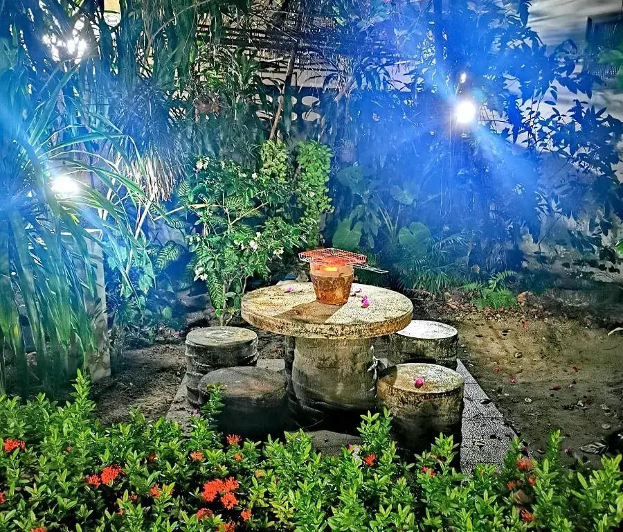 Vacation Garden Villa