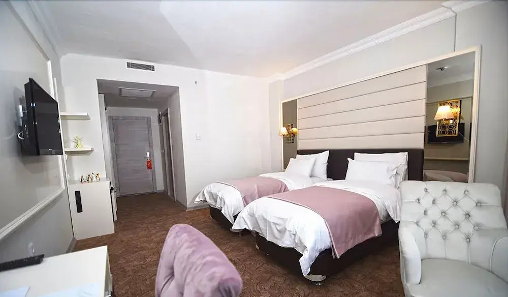 Dergah Hotel