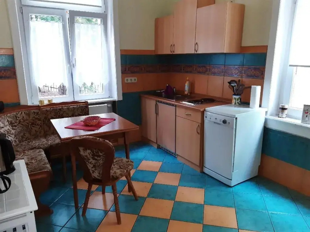 Apartment mit 2 Schlafzimmer Bella