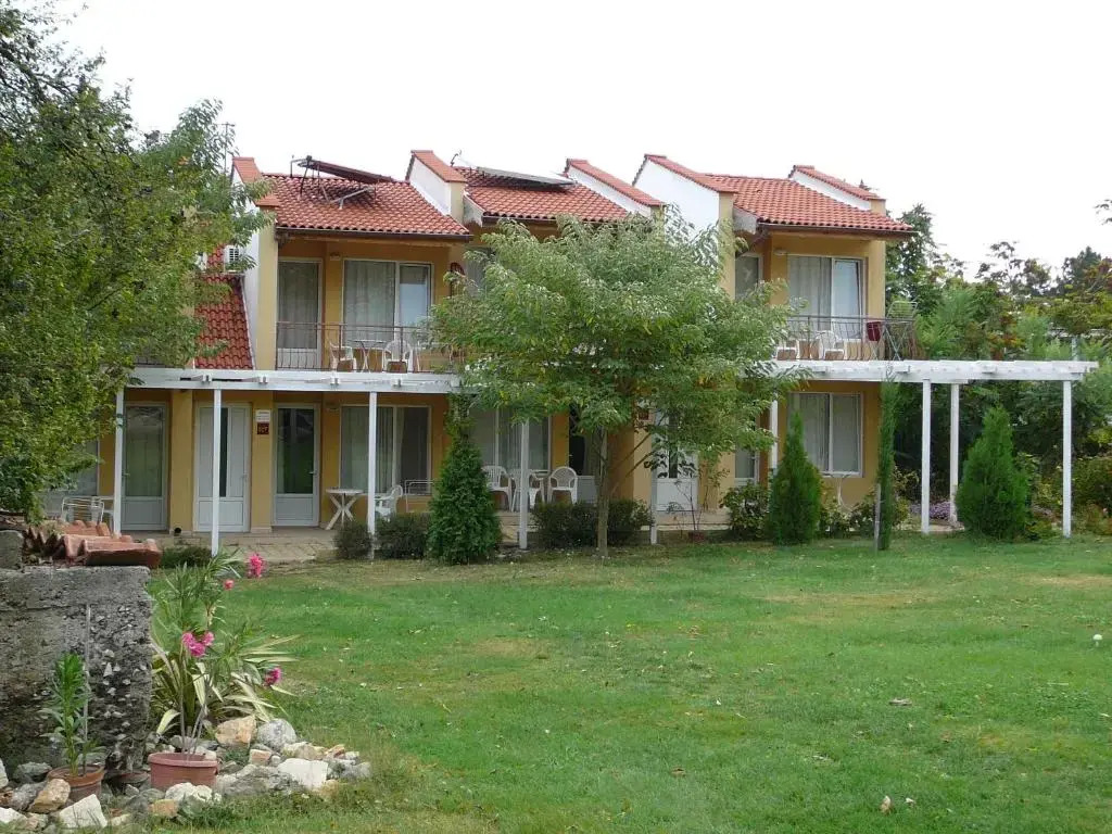 Zora Camping - Bungalows