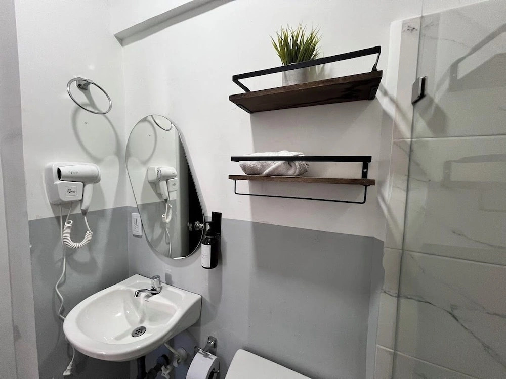 Apartamentos Virginia 34 -No contamos con recepción, ingreso autónomo