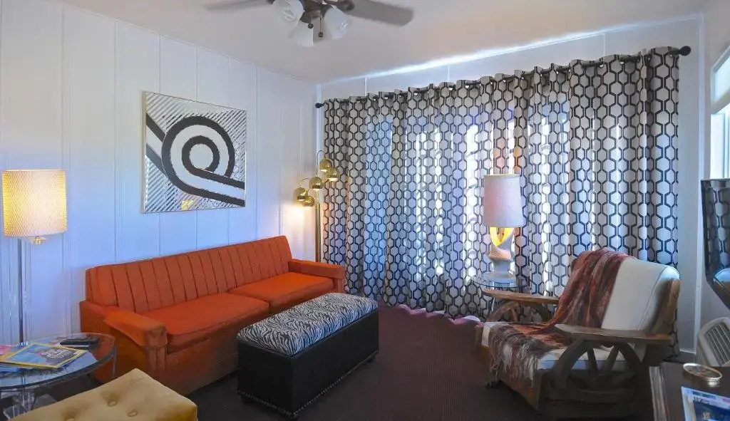 The Motor Lodge