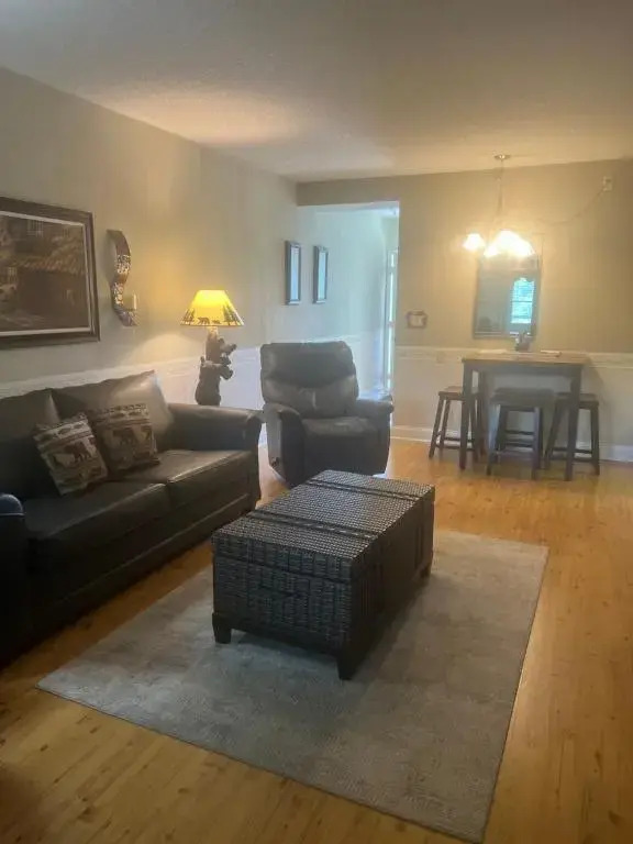 River Place Condos 605 2BD
