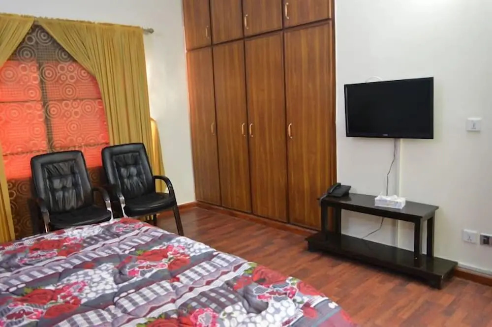 GB Lodges Murree