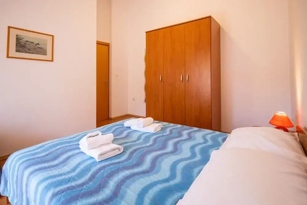 Apartments Den
