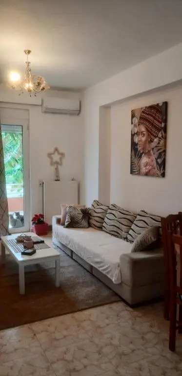 MARIA Cozy apartment 30m from the sea