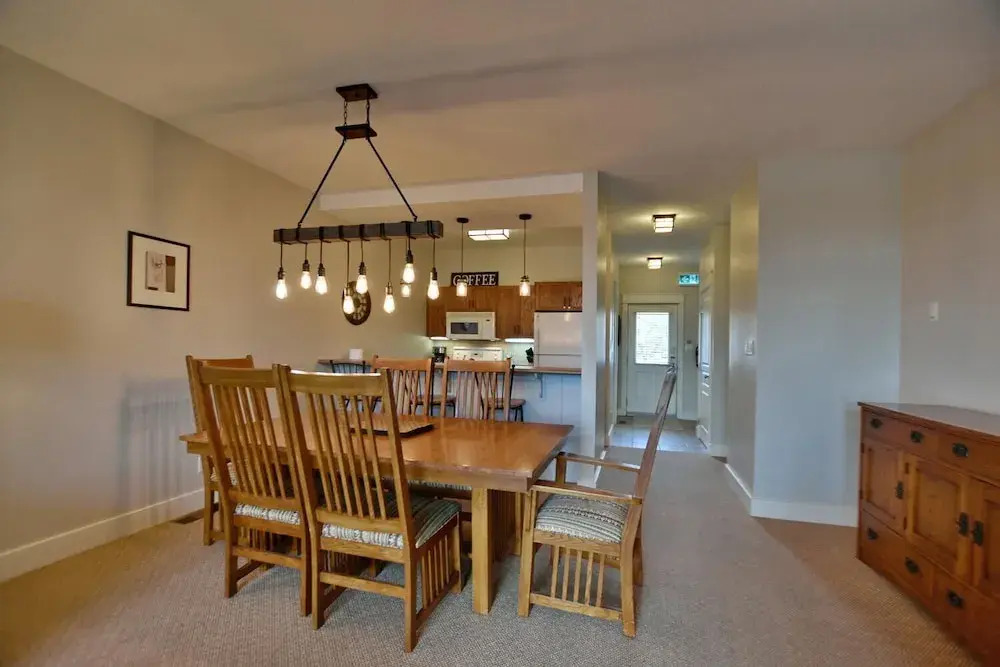 125 Fairway Court