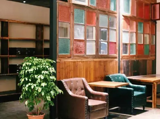 Heart hotel