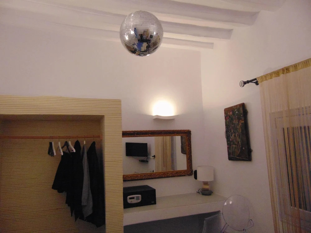 Amo Suites & Spa
