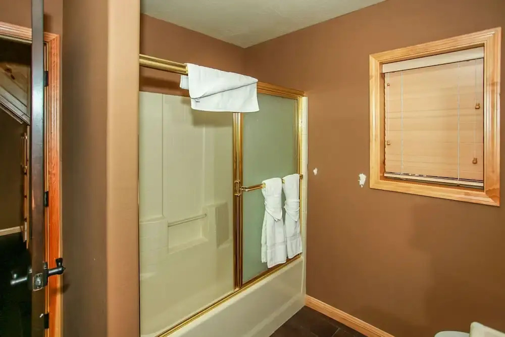 Log Home Retreat-1824 by Big Bear Vacations