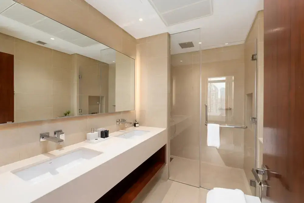 Sleek 1BR at Dubai Marina w Balcony