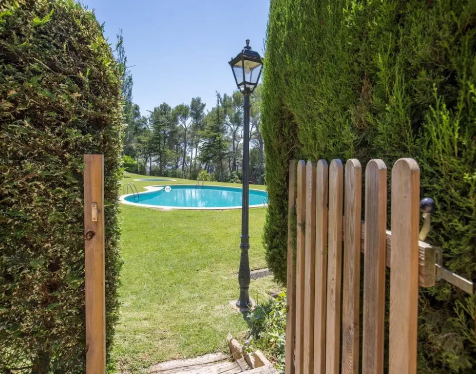 Villa in Spain Near Sandy Beach & Mountain Views