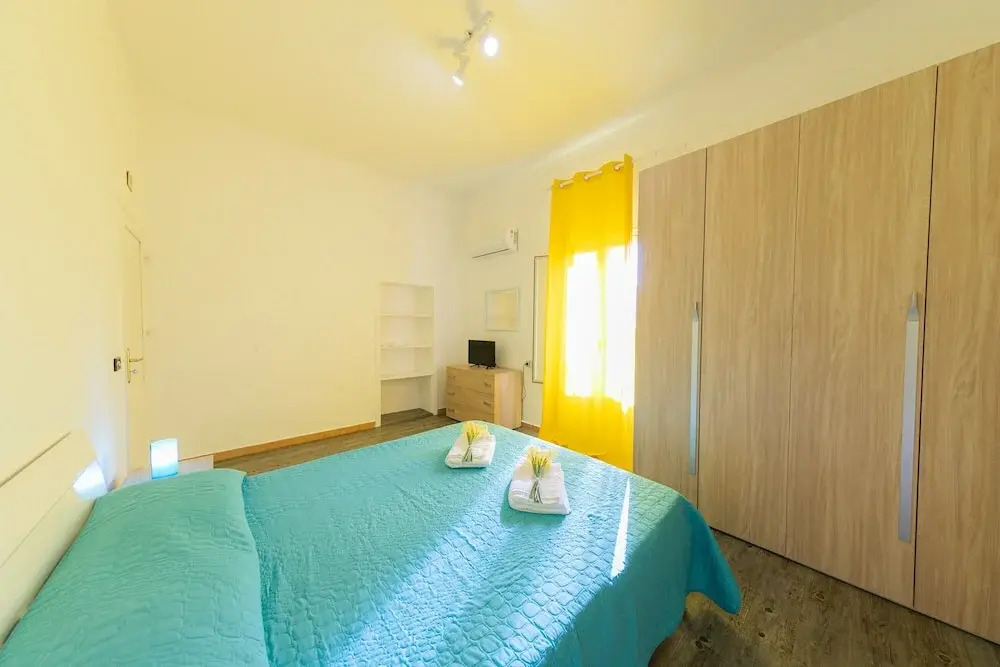 XXV Novembre apartments