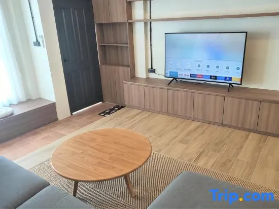 Private Cozy Townhouse Near Lanmuang Village