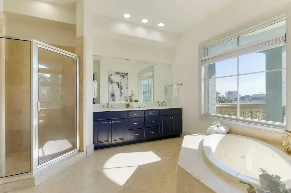 Sleeps 38 2 Homes, Steps to the Beach, Private Pool + Hottub, Game Room, Views