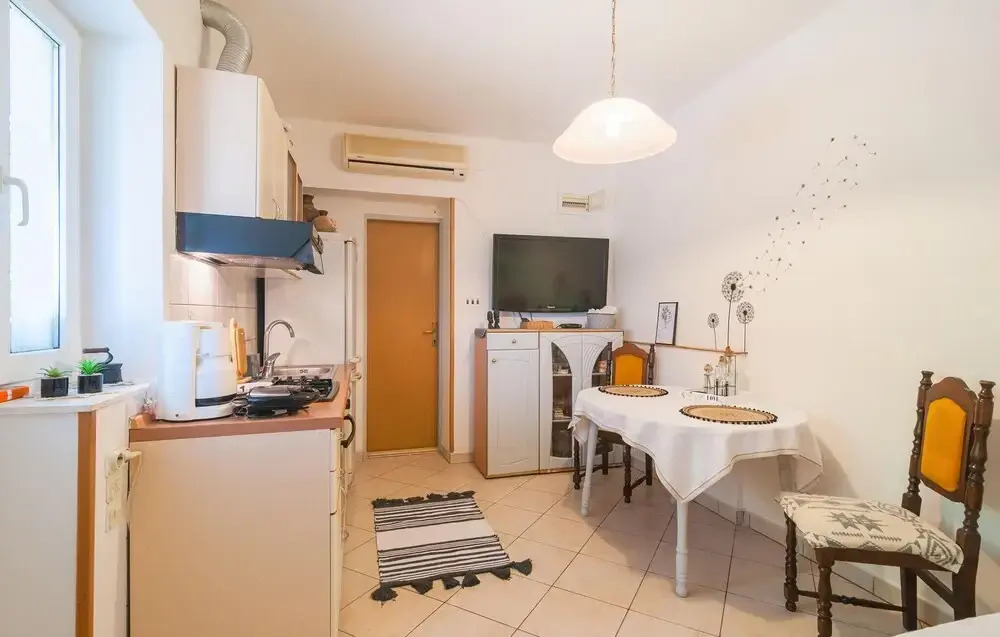 Stunning Apartment in Jesenice With 1 Bedrooms and Wifi
