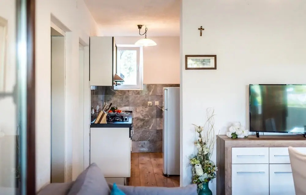 Awesome Apartment in Rogoznica With 2 Bedrooms and Wifi