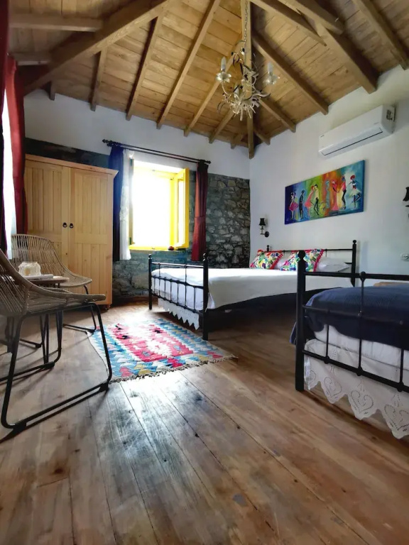 Ilios Guest House