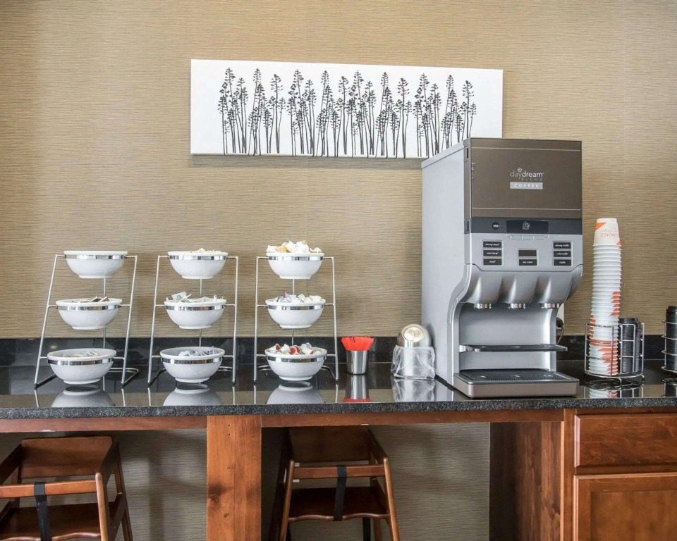 MainStay Suites Meridian - Bonita Lakes