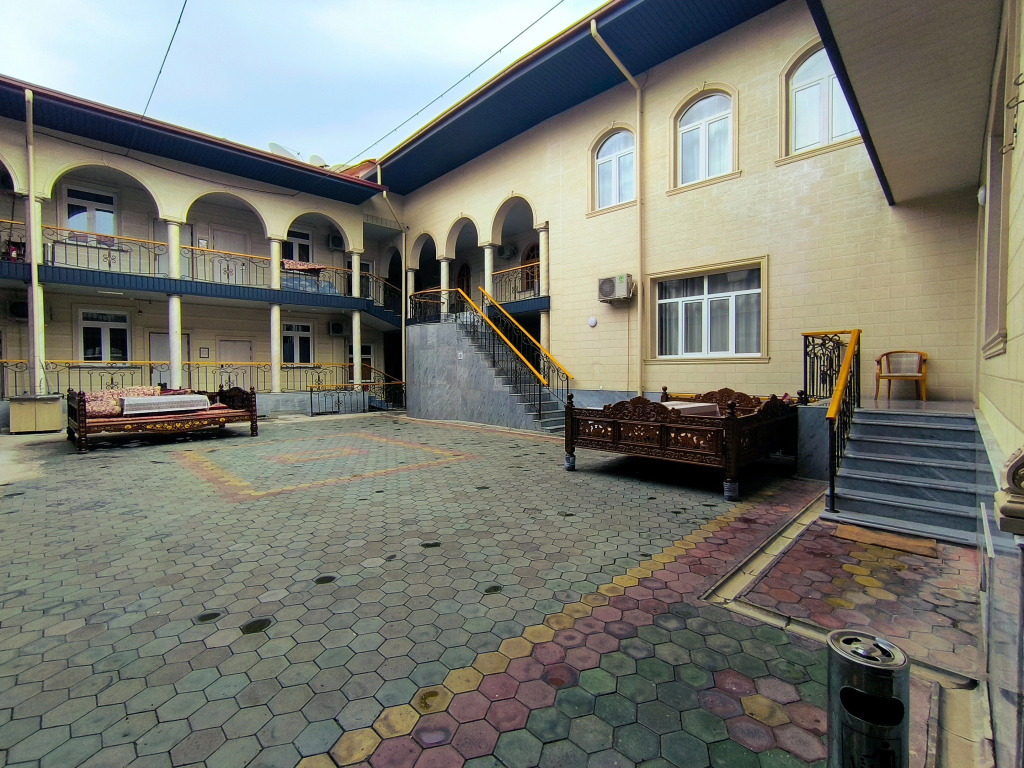 Welcome East Hotel