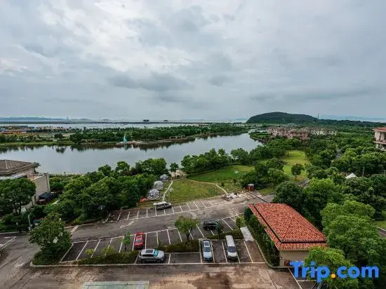 Jiuwang Scenic Hotel (Ningbo Wanren Beach)