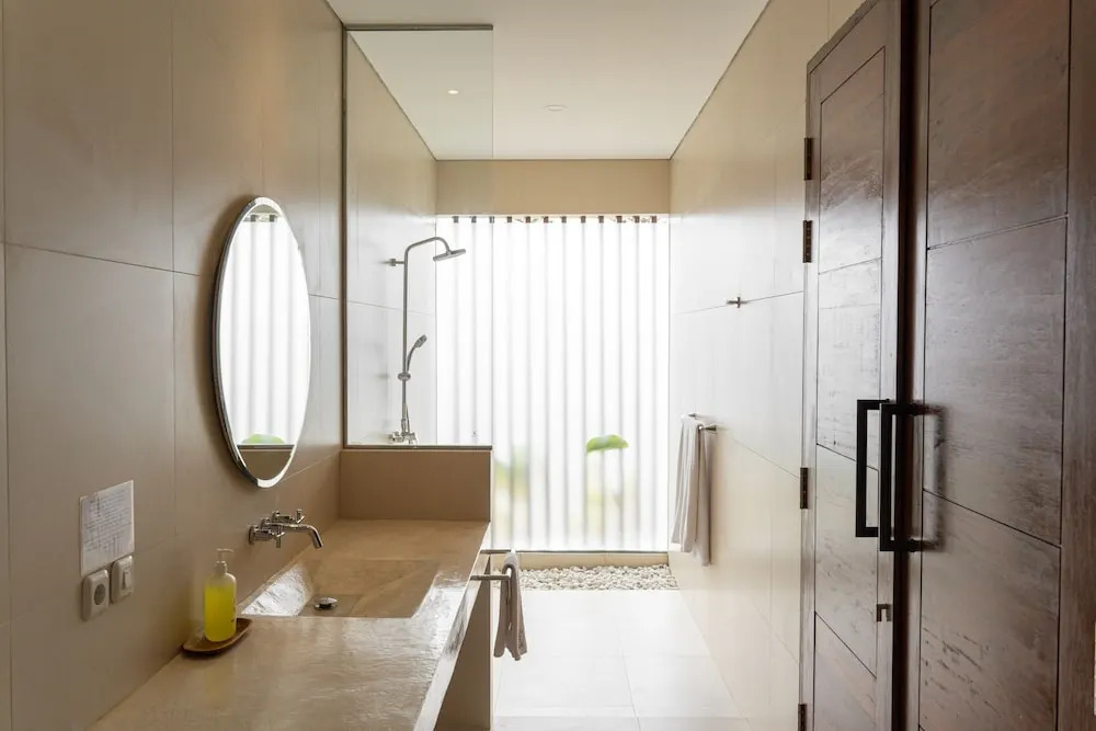 Sunshine City View Villa 6BR wth a private Heated Pool
