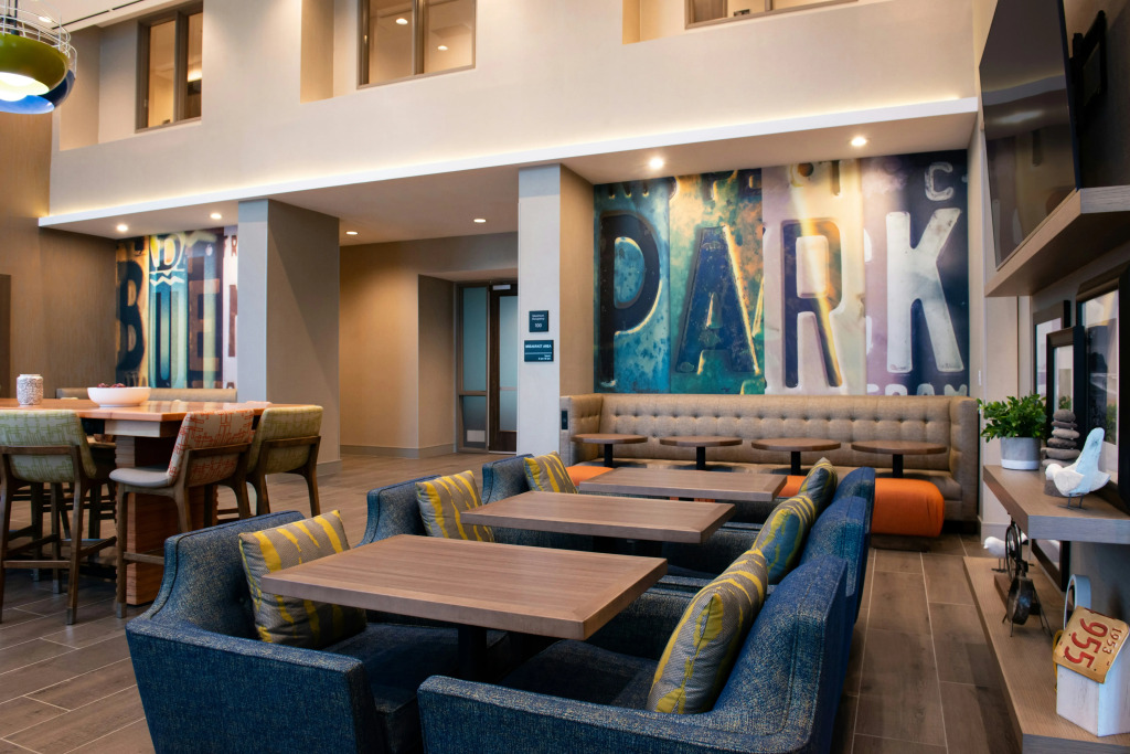Hampton Inn & Suites Buena Park
