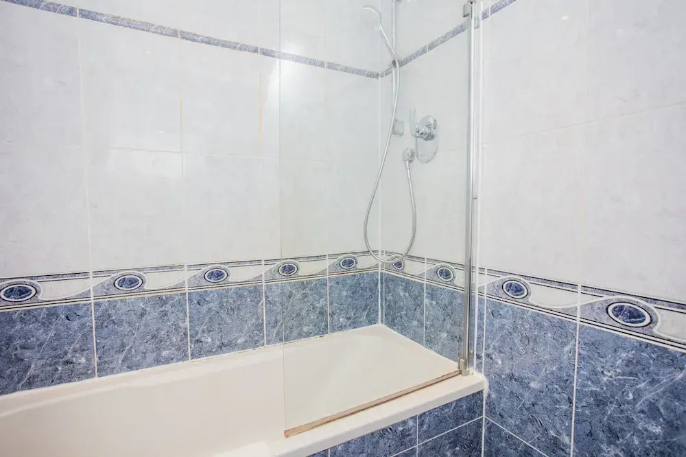 Two Bedroom Flat in Edinburgh