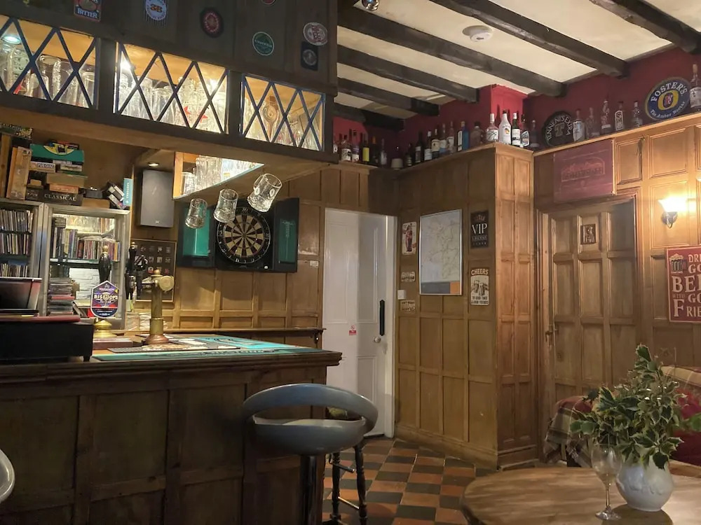 6-bed House in Snowdonia With Your own Private pub