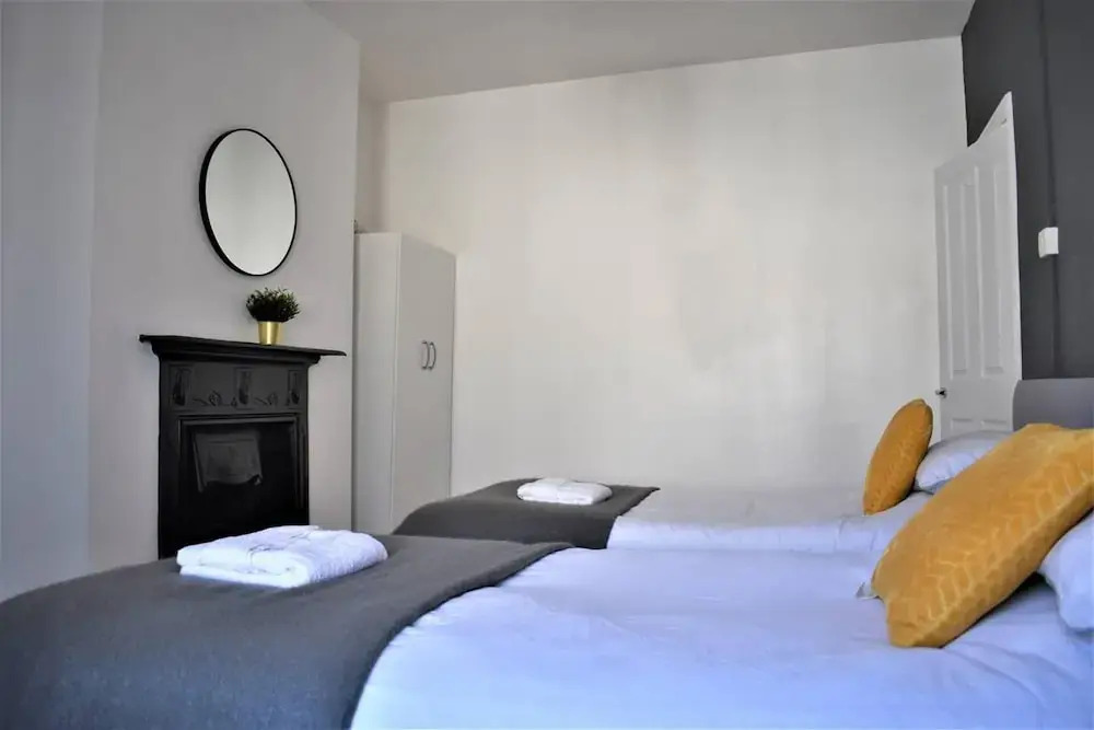 Cosy, Modern House Nearby Seafront - Southend