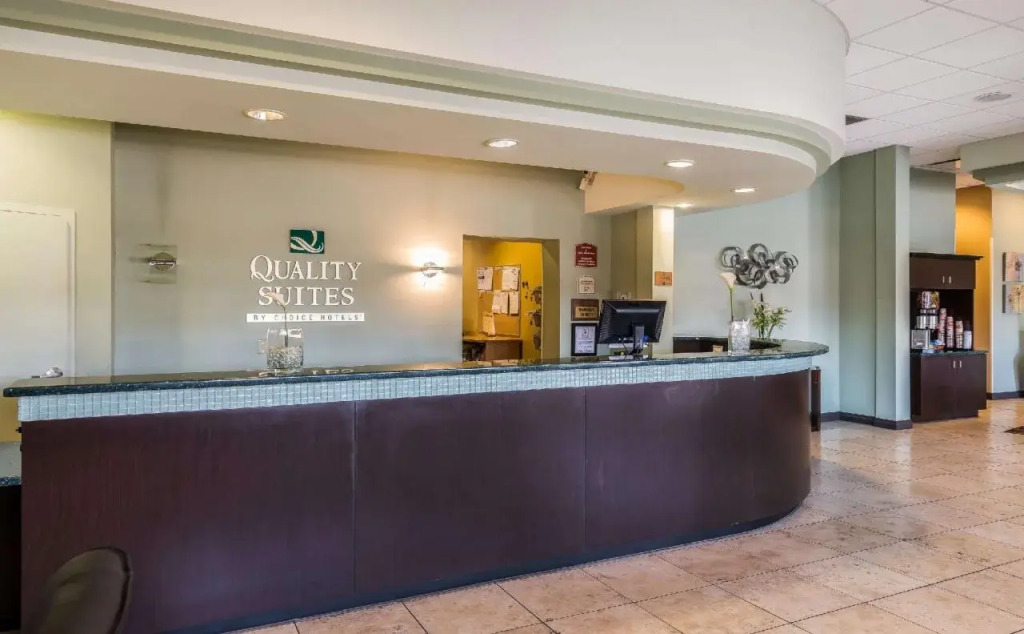 Quality Suites Downtown Colorado Springs