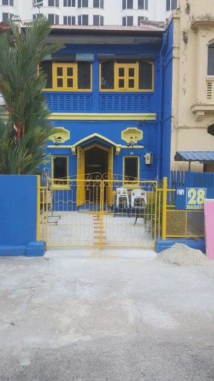Bahari Twenty8 - Hostel