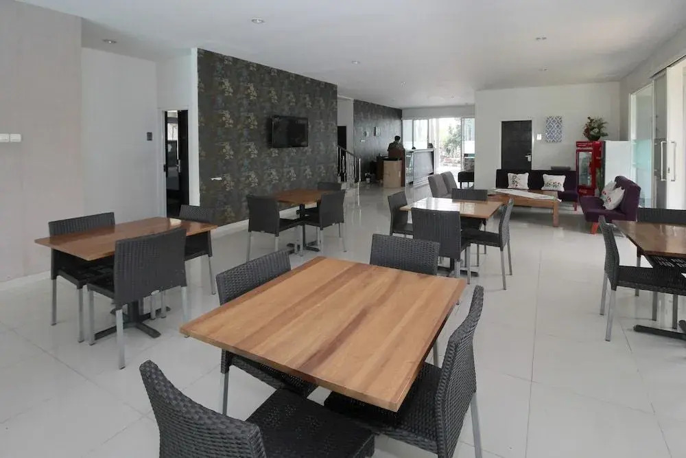 Airy Candisari Sisingamangaraja 4 Semarang