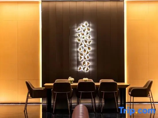 SKYBIRD Hotel (Guangzhou Baiyun International Airport Termi 1 Storenal)