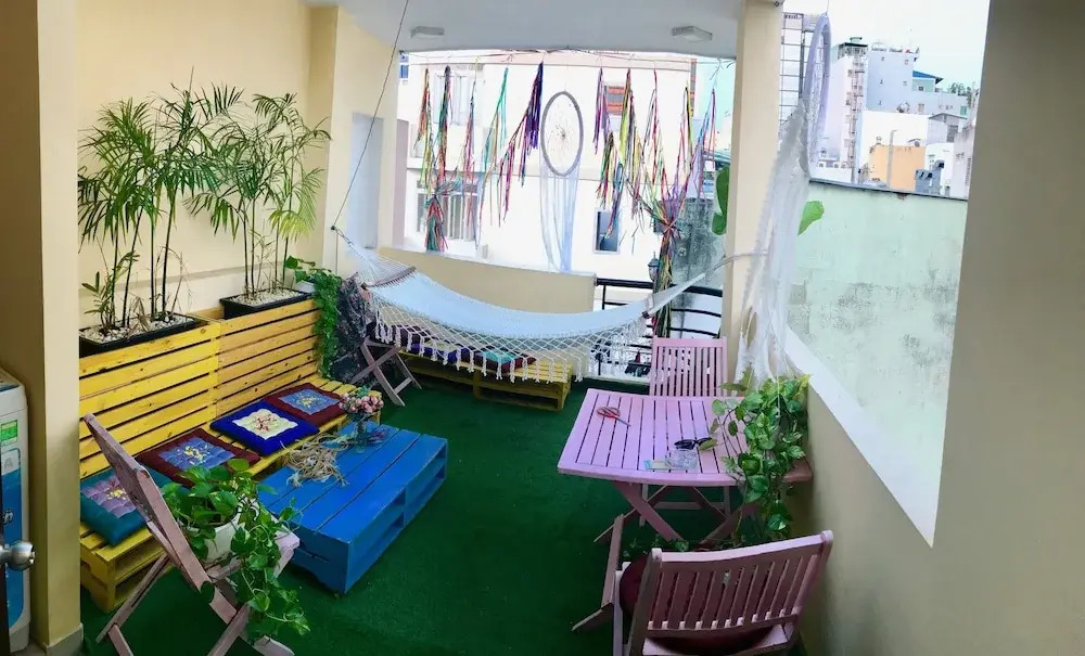 BohoLand Hostel